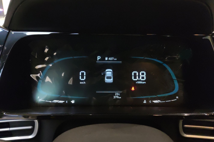 Hyundai Elantra 2025 car image #15