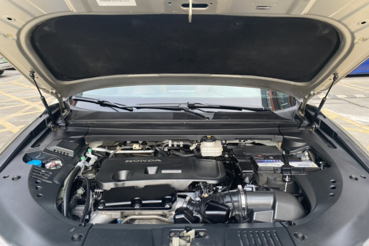 Honda UR-V 2018 immagine di auto #15