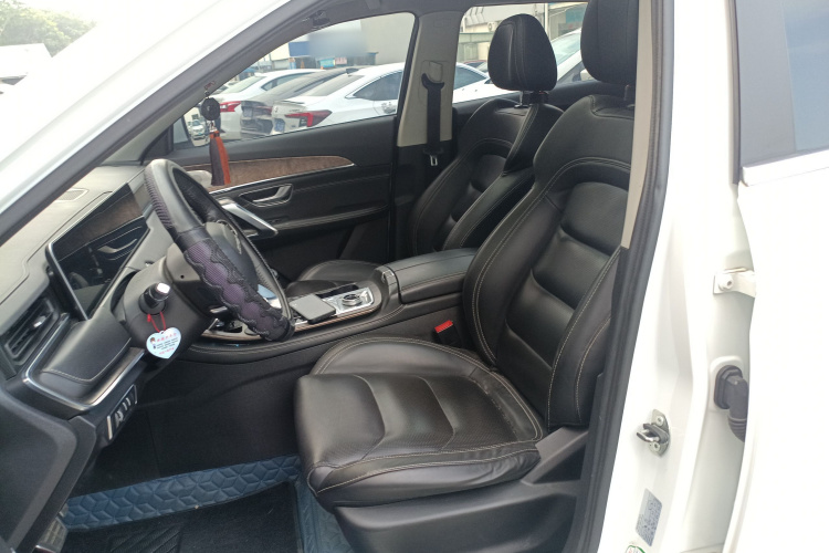X70 PLUS 2020 #15 X70 PLUS 2020 car image #15
