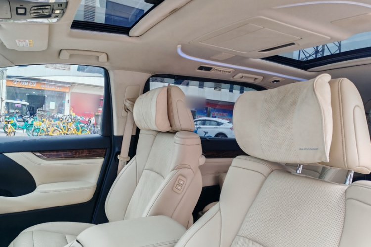 丰田 埃尔法 2021 汽车图片 #15