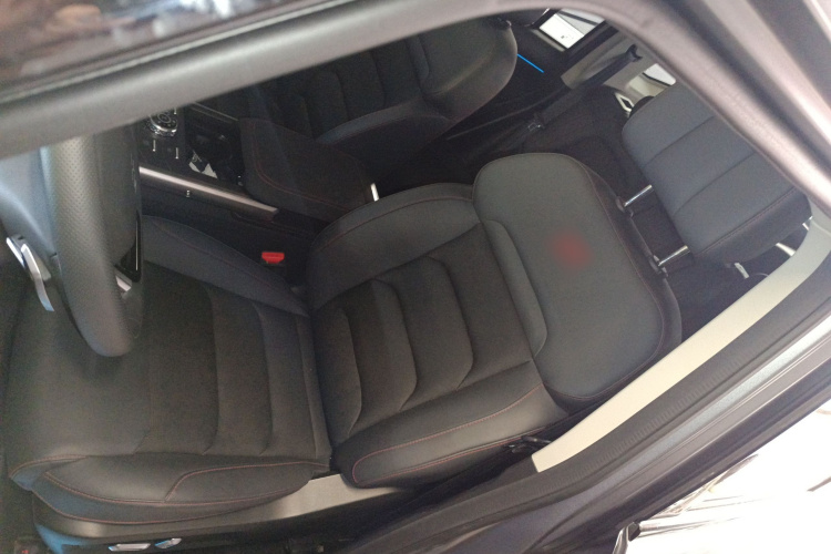 Jetour Traveller 2025 car image #15