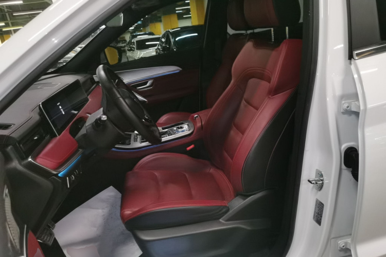 X70 PLUS 2022 car image #15