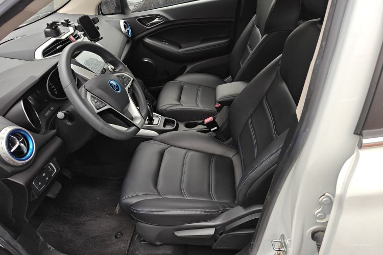 BYD Yuan New Energy 2019 car image #15