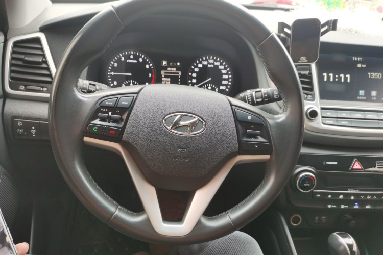 现代 途胜 2016 汽车图片 #15