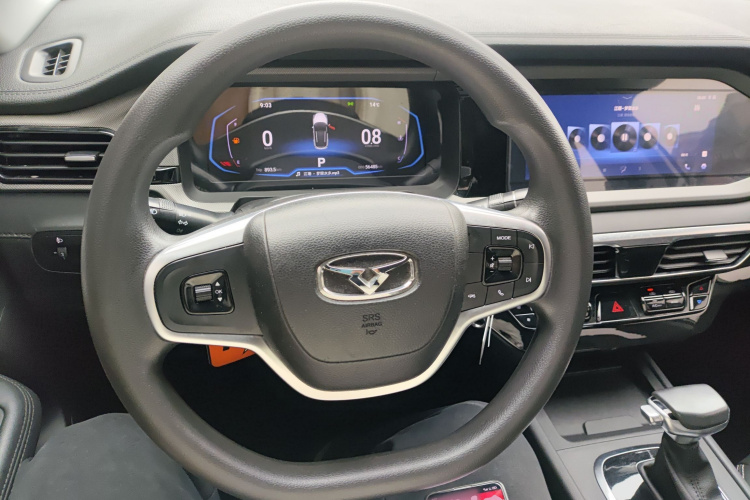 Kaiyi Showjet 2022 #15 Kaiyi Showjet 2022 car image #15