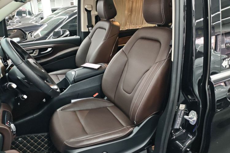 Mercedes-Benz V Class 2022 #15 Mercedes-Benz V Class 2022 car image #15