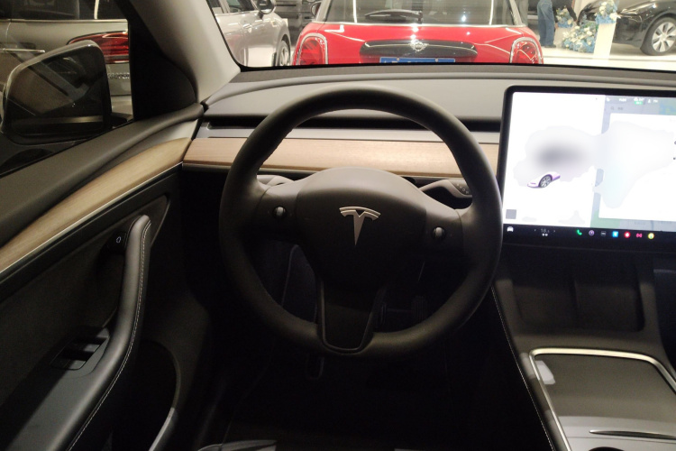 Tesla Model Y 2023 #15 Tesla Model Y 2023 immagine di auto #15