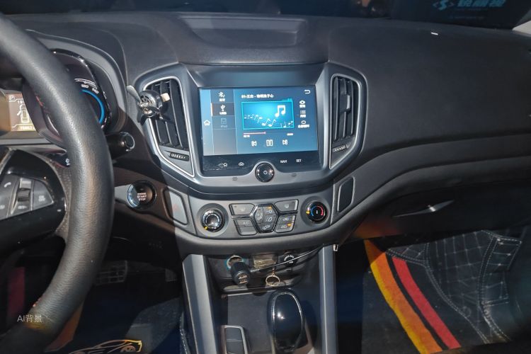 Kaiyi X5 2019 car image #15