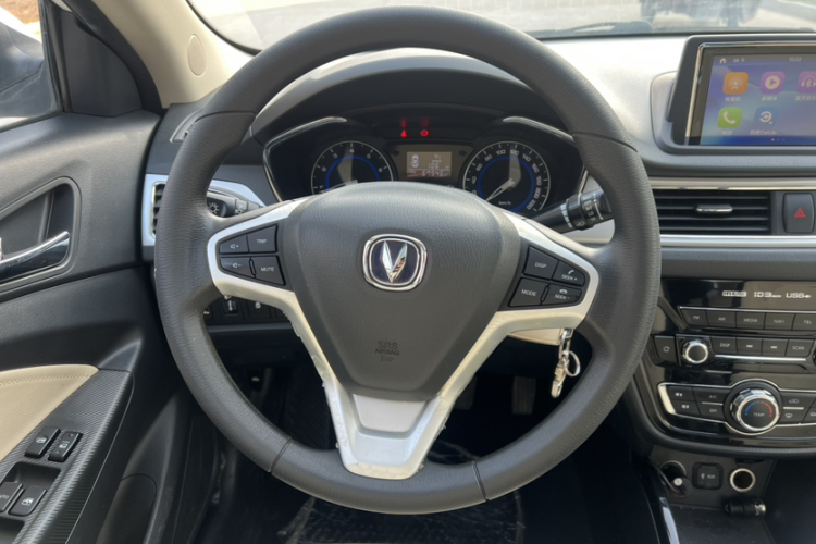Changan Alsvin V7 2016 #15 Changan Alsvin V7 2016 car image #15