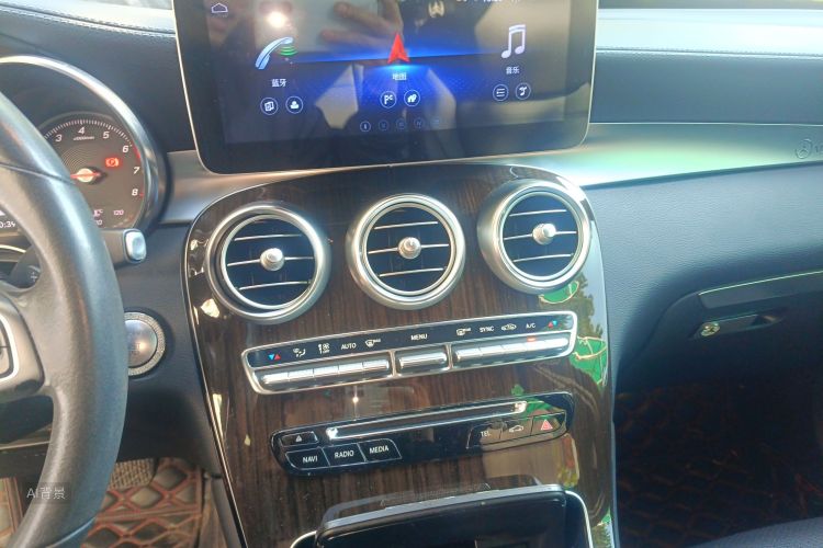 Mercedes-Benz GLC Class 2017 #15 Mercedes-Benz GLC Class 2017 car image #15