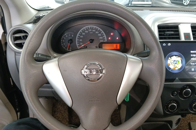 Nissan Sunny 2018 car image #15