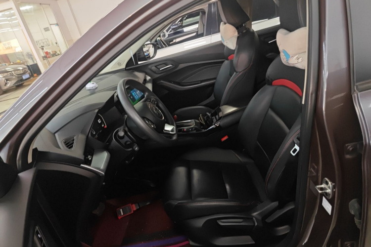 5 2021 car image #15