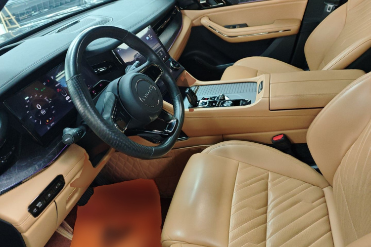 Lynk & Co 09 EM-P 2022 car image #15