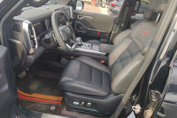 Jetour Traveller 2024 car image #15