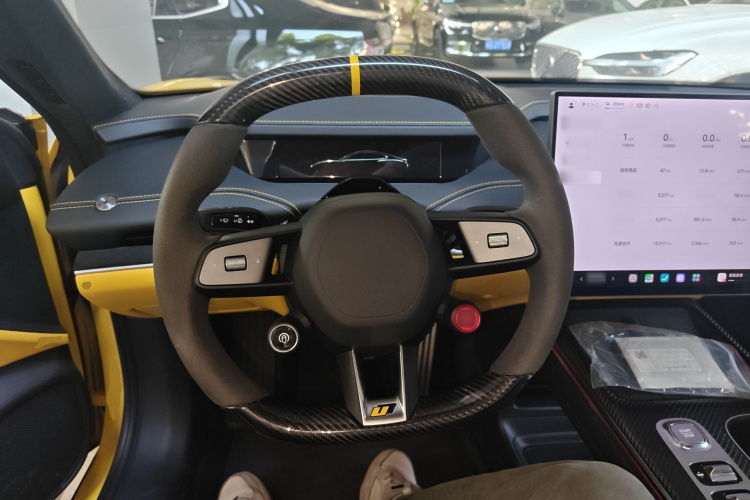 MI SU7 Ultra 2025 car image #15