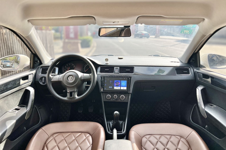 Santana 2020 car image #15