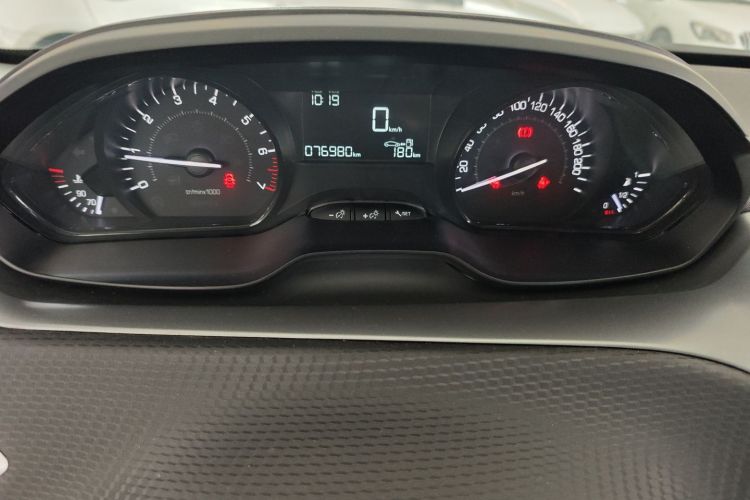 标致 标致2008 2016 汽车图片 #15