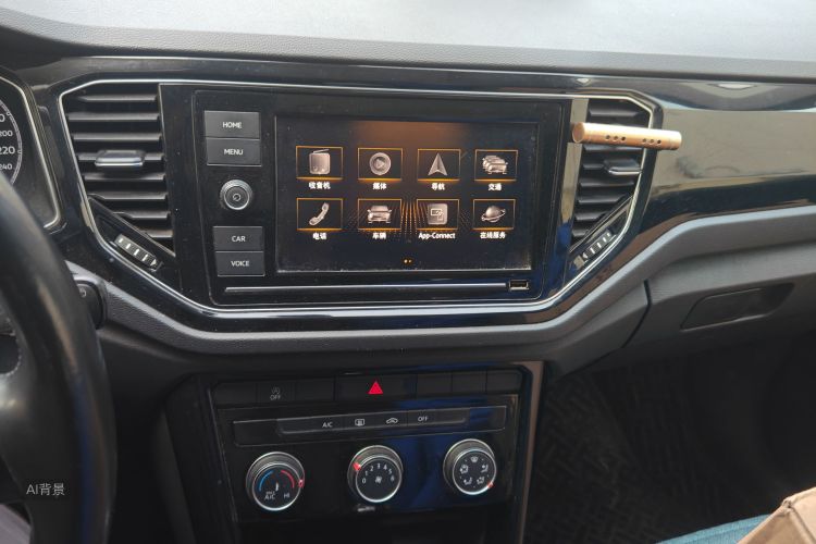 T-Roc 2019 car image #15