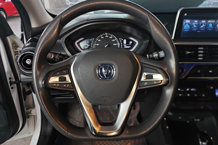 Changan Alsvin 2018 car image #15