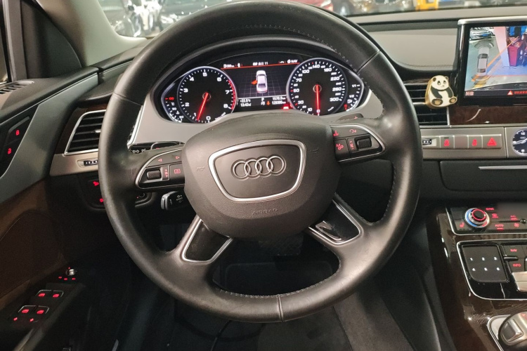 Audi A8 2016 car image #15