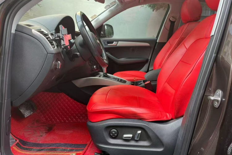 Audi Q5 2016 car image #15