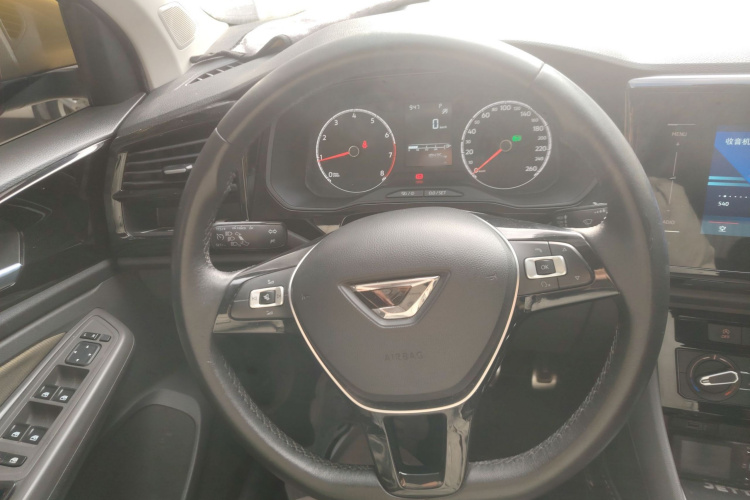 VS5 2019 #15 VS5 2019 car image #15