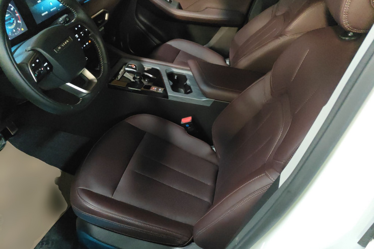 Jetour X90 PLUS 2024 #15 Jetour X90 PLUS 2024 imagem de carro #15