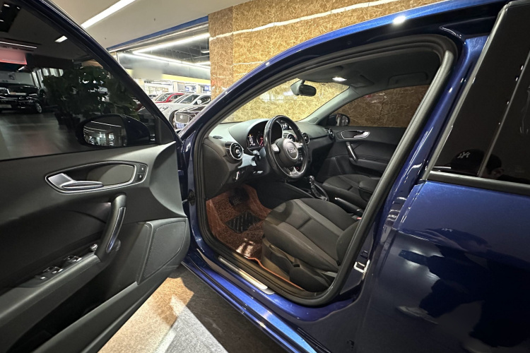 奥迪 奥迪A1 2017 汽车图片 #15