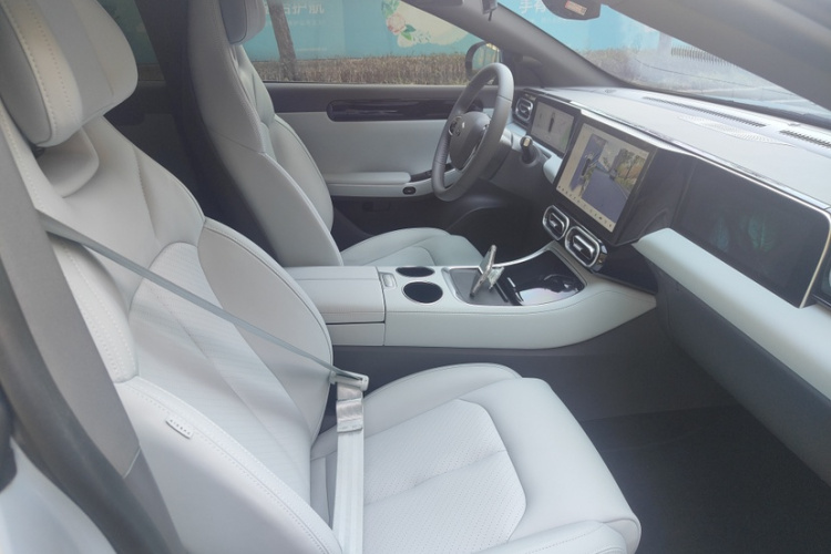 零跑汽车 零跑C01 2024 汽车图片 #15