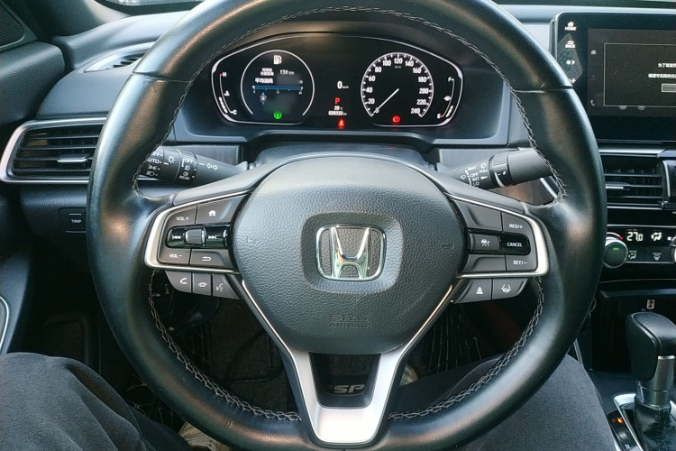 Honda Inspire 2022 car image #15