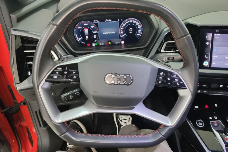 Audi Q5 e-tron 2022 #15 Audi Q5 e-tron 2022 immagine di auto #15