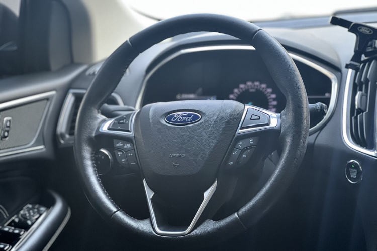 Ford Edge 2018 image de voiture #15