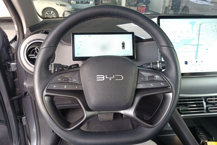 BYD Sea Lion 05 DM-i 2025 image de voiture #15