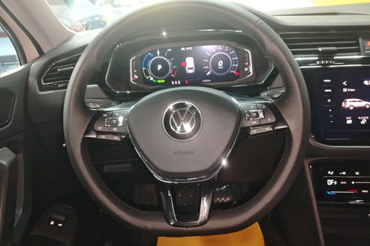 Volkswagen Tiguan L New Energy 2021 #15 Volkswagen Tiguan L New Energy 2021 car image #15