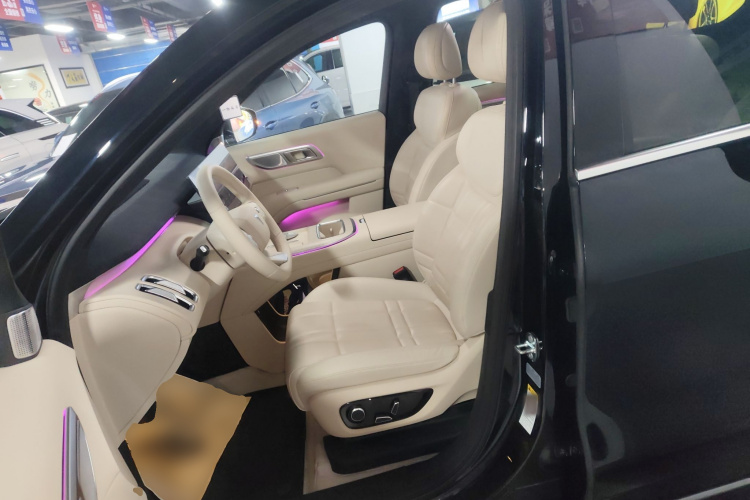 Deepal S09 2025 #15 Deepal S09 2025 car image #15