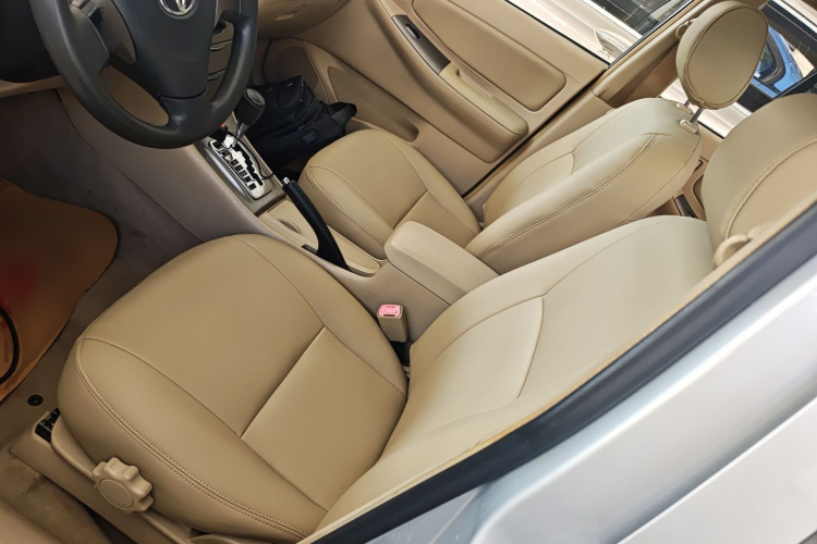 Toyota Corolla (Classic) 2013 imagem de carro #15