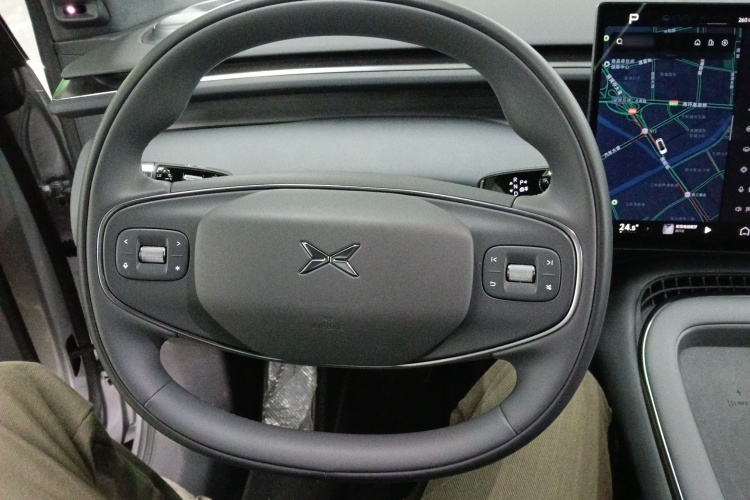 小鹏 2025 #15 小鹏 2025 汽车图片 #15