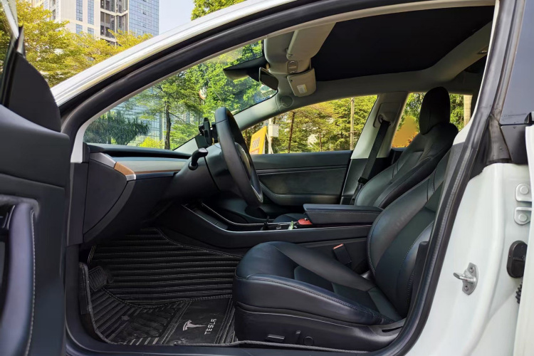 特斯拉 Model 3(进口) 2019 汽车图片 #15