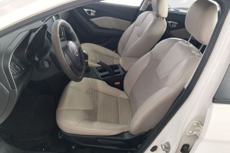 GAC Trumpchi GA3S 2017 #15 GAC Trumpchi GA3S 2017 car image #15