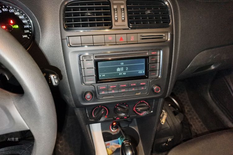 Polo 2015 #15 Polo 2015 car image #15