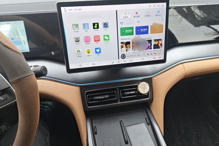 BYD SongL DM-i 2024 car image #15