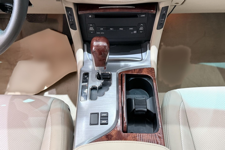 丰田 皇冠 2015 汽车图片 #15