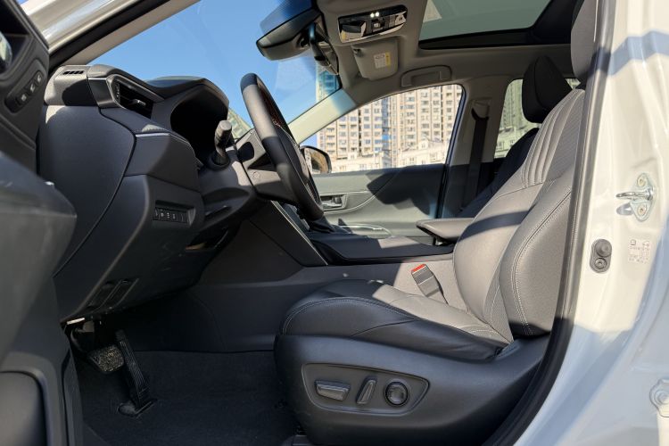 Toyota Harrier 2023 imagem de carro #15