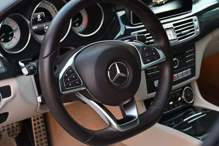 Mercedes-Benz CLS Class 2017 car image #15