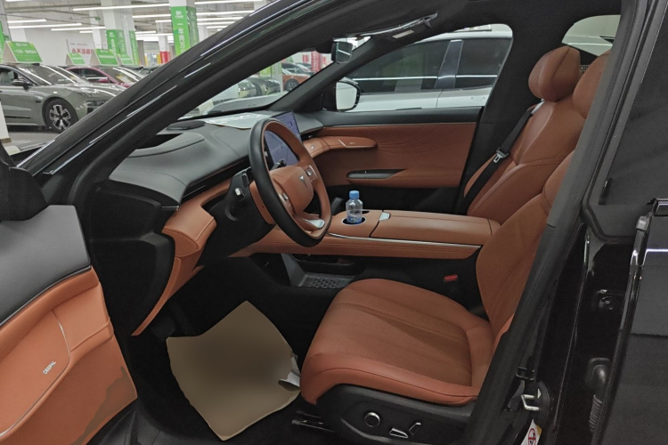 Deepal S07 2025 car image #15