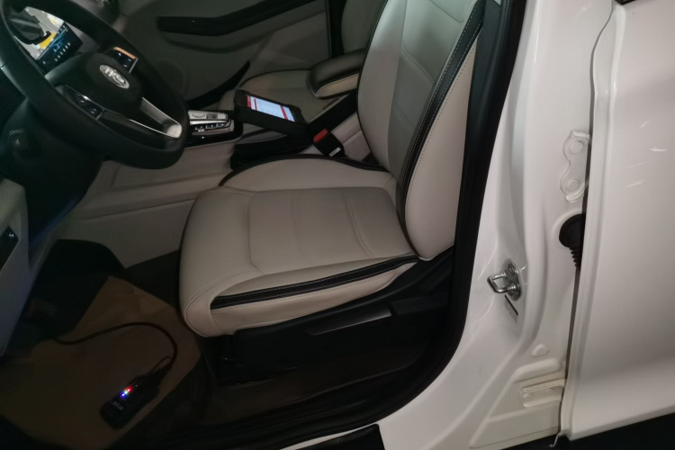 BYD Yuan Pro 2022 #15 BYD Yuan Pro 2022 car image #15