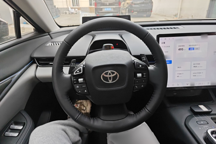 Toyota bZ5 2025 #15 Toyota bZ5 2025 car image #15