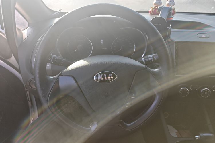 起亚 起亚K3 2016 汽车图片 #15