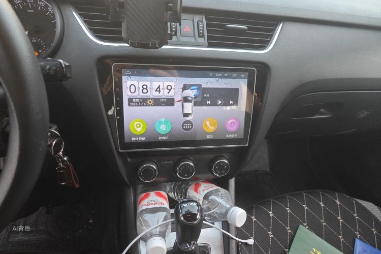 Skoda Octavia 2016 car image #15