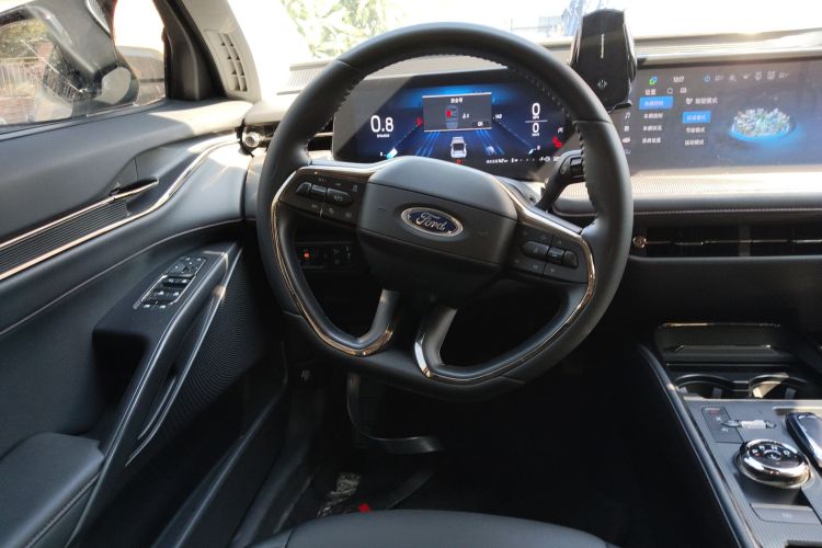 Ford Mondeo 2024 #15 Ford Mondeo 2024 car image #15